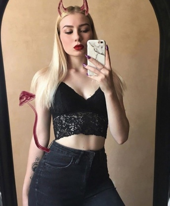 Проститутка Алиса